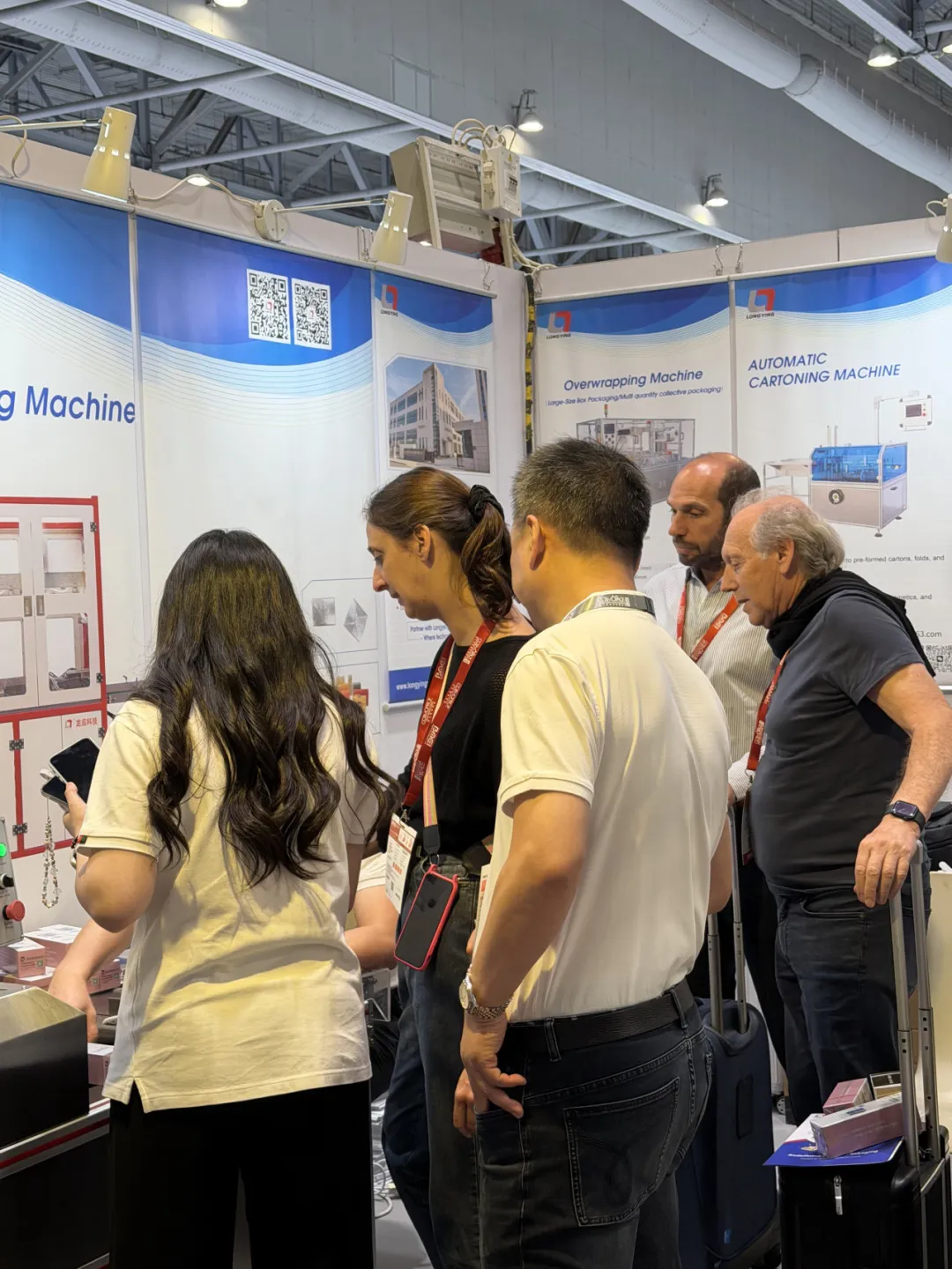 闪耀香江，满载而归 | 龙应2025年香港美容展精彩回顾