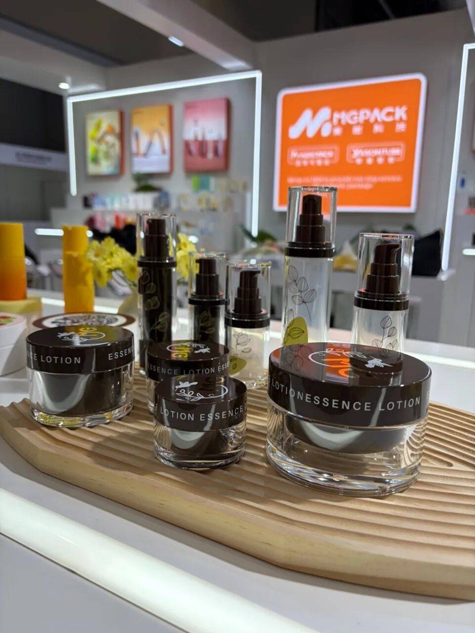 美奇可塑业2025-Cosmoprof Asia-香港亚太美容展圆满结束