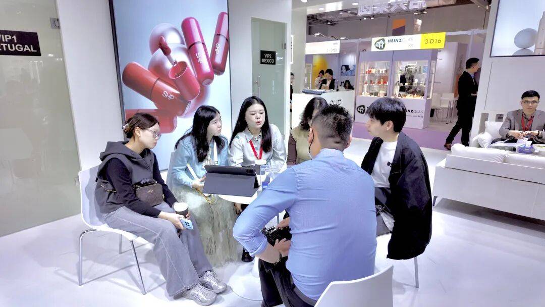 洽兴集团 SHP GROUP展会回顾 | 2025 COSMOPROF ASIA香港展