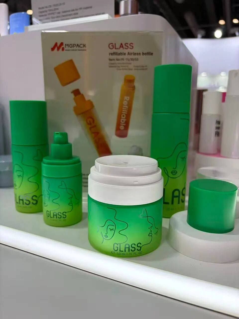 美奇可塑业2025-Cosmoprof Asia-香港亚太美容展圆满结束