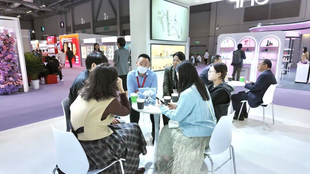 洽兴集团 SHP GROUP展会回顾 | 2025 COSMOPROF ASIA香港展