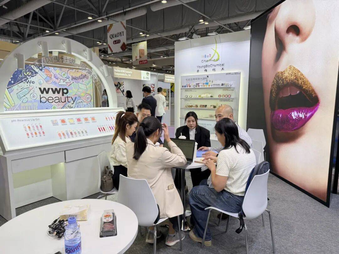 2025年香港美妆展开幕，亦轩邀您共绘美妆新蓝图