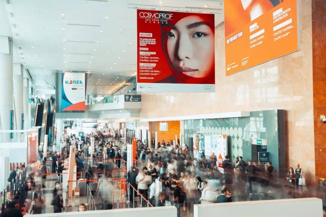 科技之光，闪耀香江|ZQ-II闪耀2025香港亚太美容展，圆满落幕再启新程