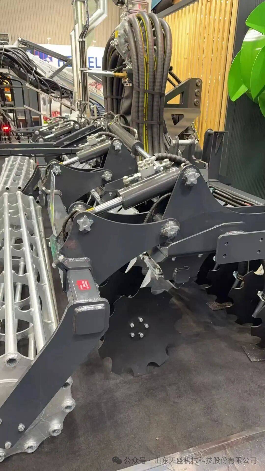 山东天盛机械科技亮相2025年德国汉诺威农机展
