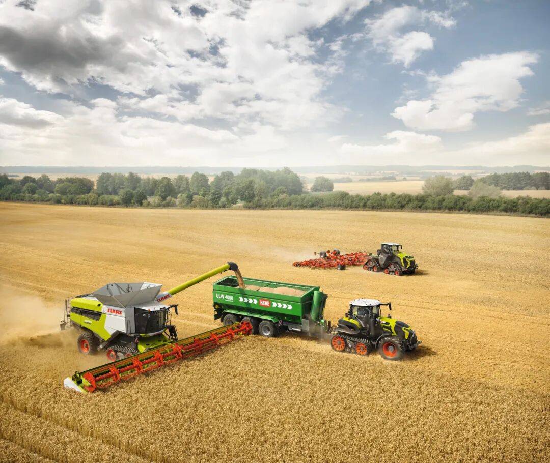 顶级舒适性 × 智能自动化 × 卓越生产力 — 全新AXION 9系列亮相2025年汉诺威国际农业机械展