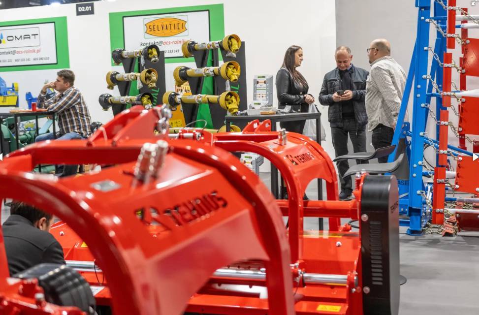 2025波兰华沙国际畜牧养殖技术贸易展，非专业农民亮相首届农业技术博览会