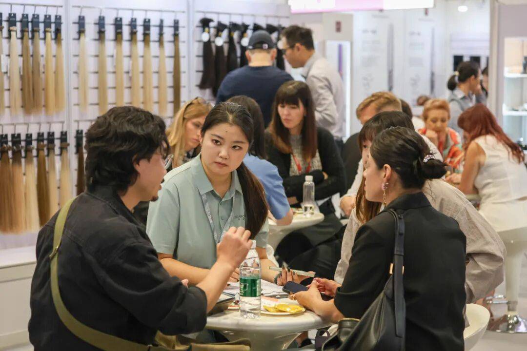 海森林实力亮相香港！闪耀2025年亚太区美容展