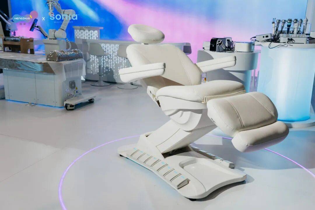 恒卓Hengzhuo参加2025年中国香港第28届亚太区美容展盛况