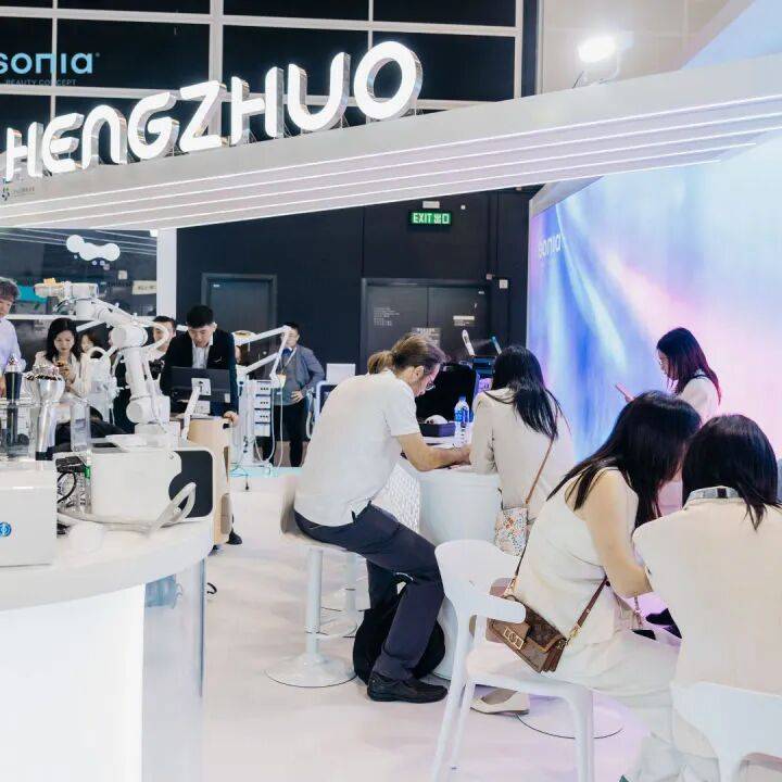 恒卓Hengzhuo参加2025年中国香港第28届亚太区美容展盛况