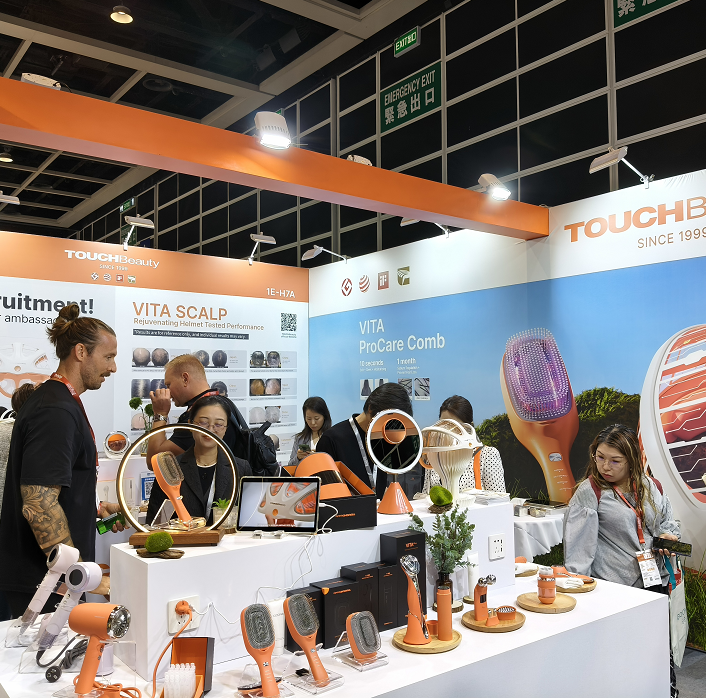2025年亚太美容展“流量之王”：渲美的吸睛个护仪器产品实力破圈
