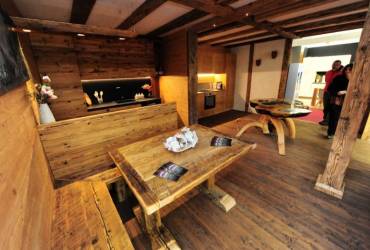 意大利隆加罗内国际山地家具展览会 Arredamont 2025亮相北意多洛米蒂