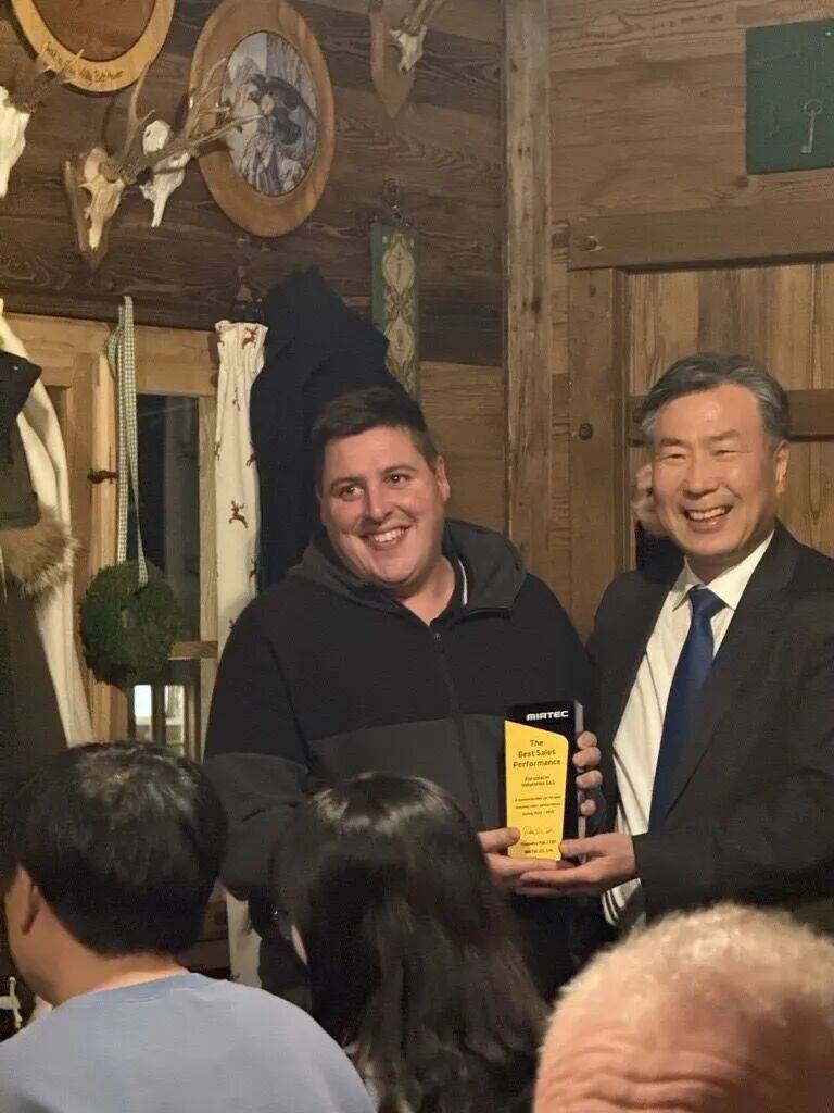 Europlacer优而备智 在 Productronica 2025 德国电子设备展会的荣耀时刻与精彩瞬间