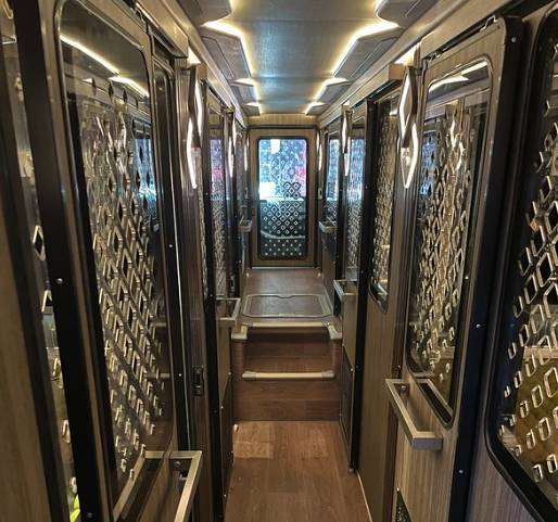 2025年德国不莱梅国际房车展览会：VIKIVAN Offroad-Campervan Gullwing亮相