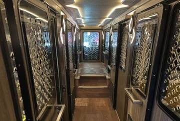 2025年德国不莱梅国际房车展览会：VIKIVAN Offroad-Campervan Gullwing亮相