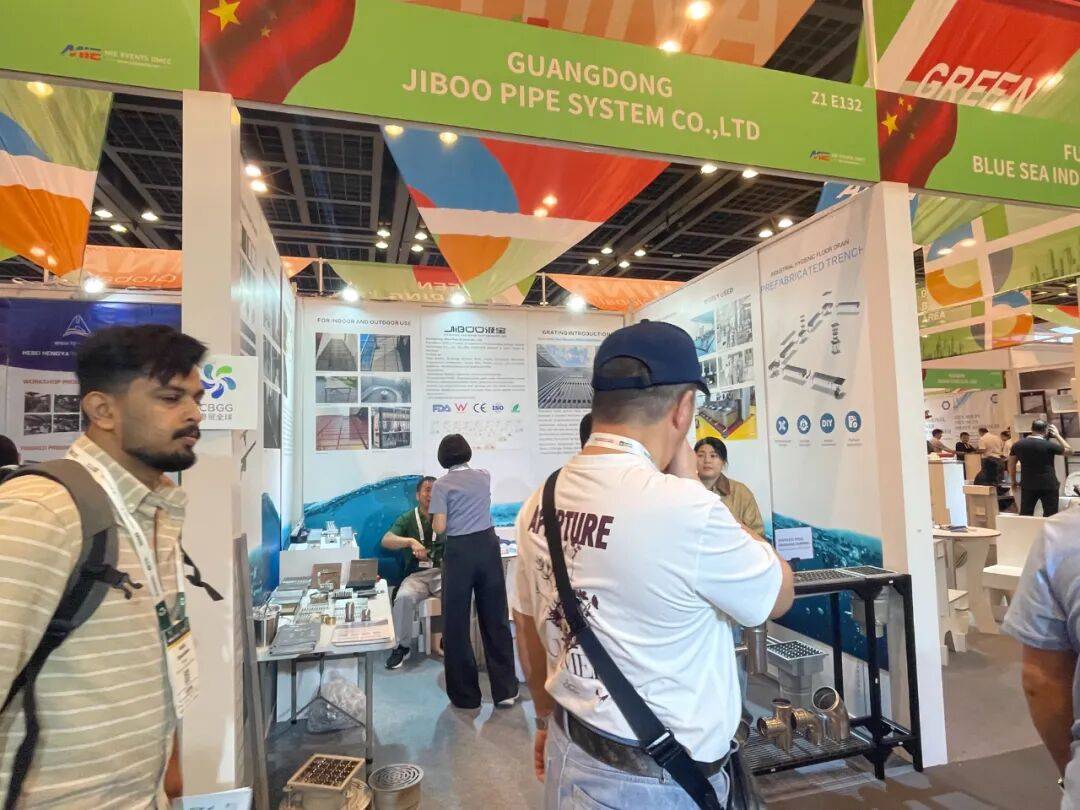 汲宝闪耀2025年迪拜五大展｜让中国排水智造走向世界！