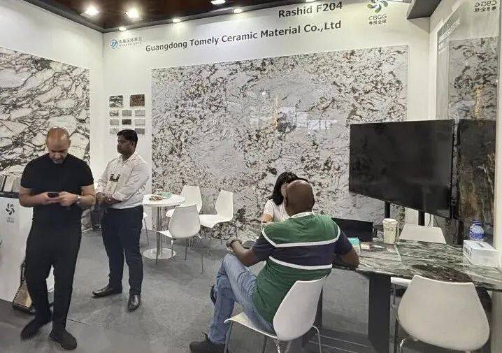 迪拜Big 5 Global 2025现场直击：通利美学语言闪耀国际舞台