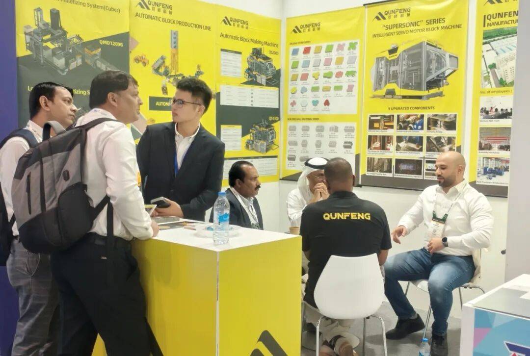 加速全球布局，群峰机械闪耀2025年迪拜五大行业展