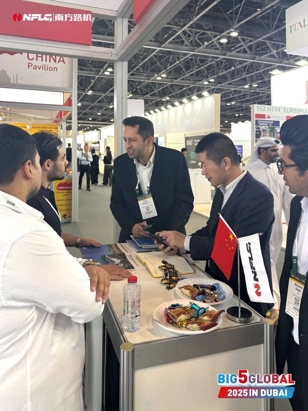 聚焦中东 南方路机再度闪耀迪拜五大行业展览会Big 5 Global 2025