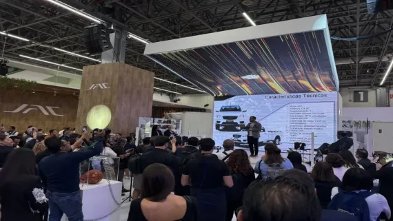 江汽集团精彩亮相2025墨西哥ANPACT交通物流展