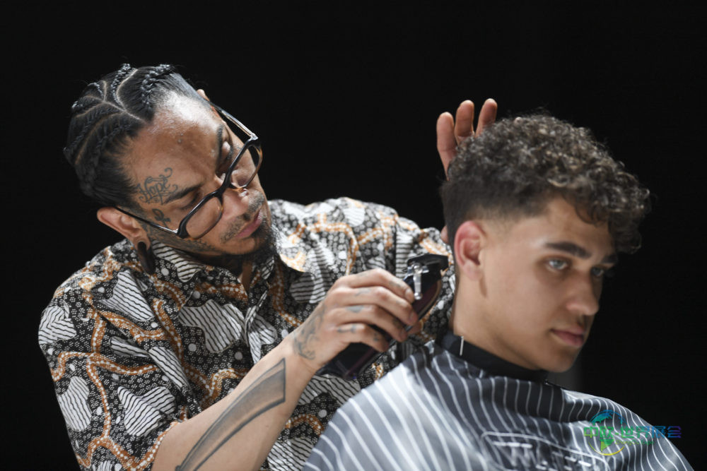 顶尖发型：TOP HAIR展会上的