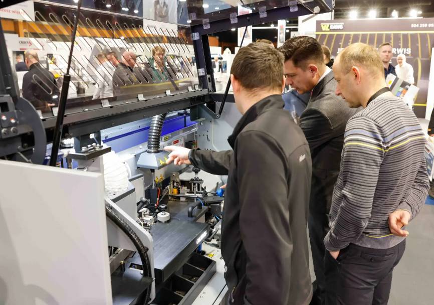 2025年比利时布鲁塞尔国际绿色科技及环境展览会：聚焦AI语言模型与深度学习