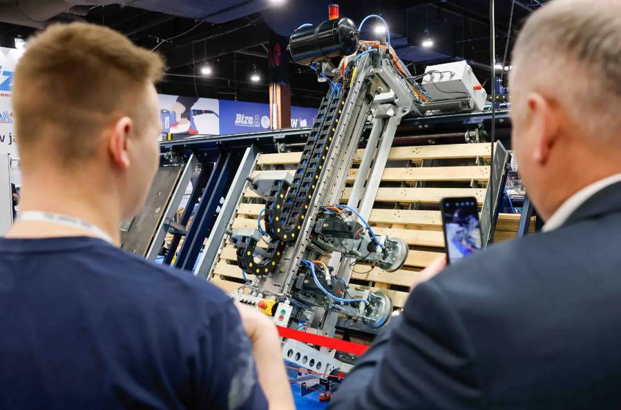 2025年比利时布鲁塞尔国际绿色科技及环境展览会：聚焦AI语言模型与深度学习