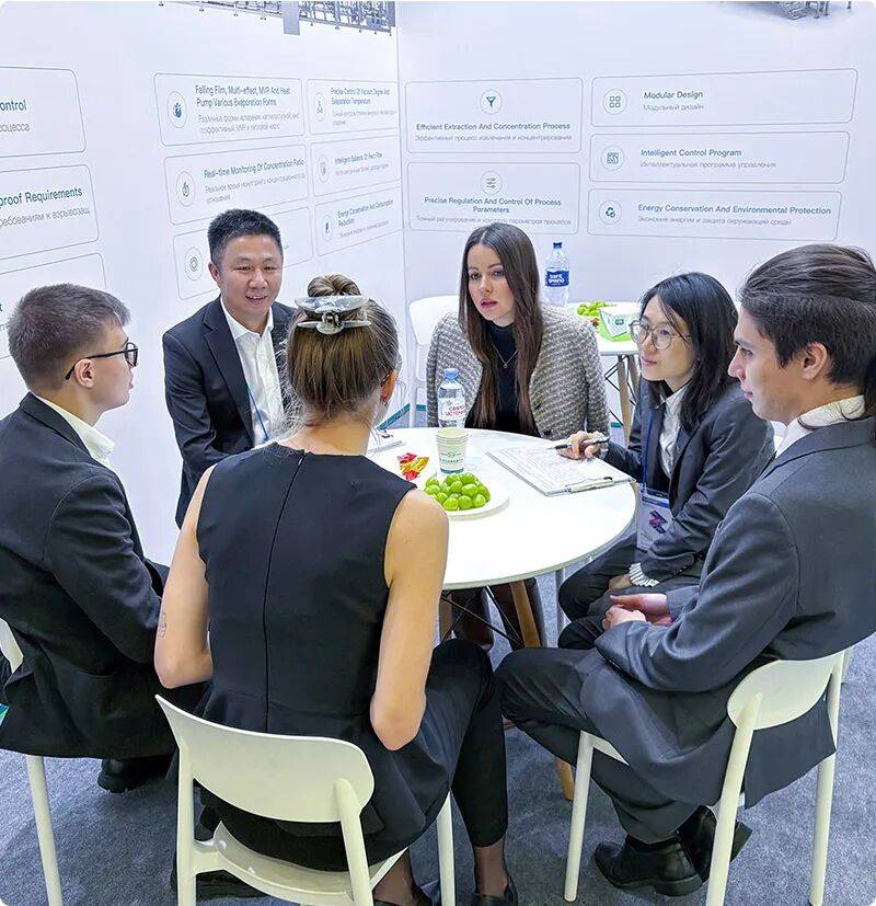 镇田机械参展KHIMIA 2025 进行时|莫斯科展会的温情，源于每一次专业的深度共鸣